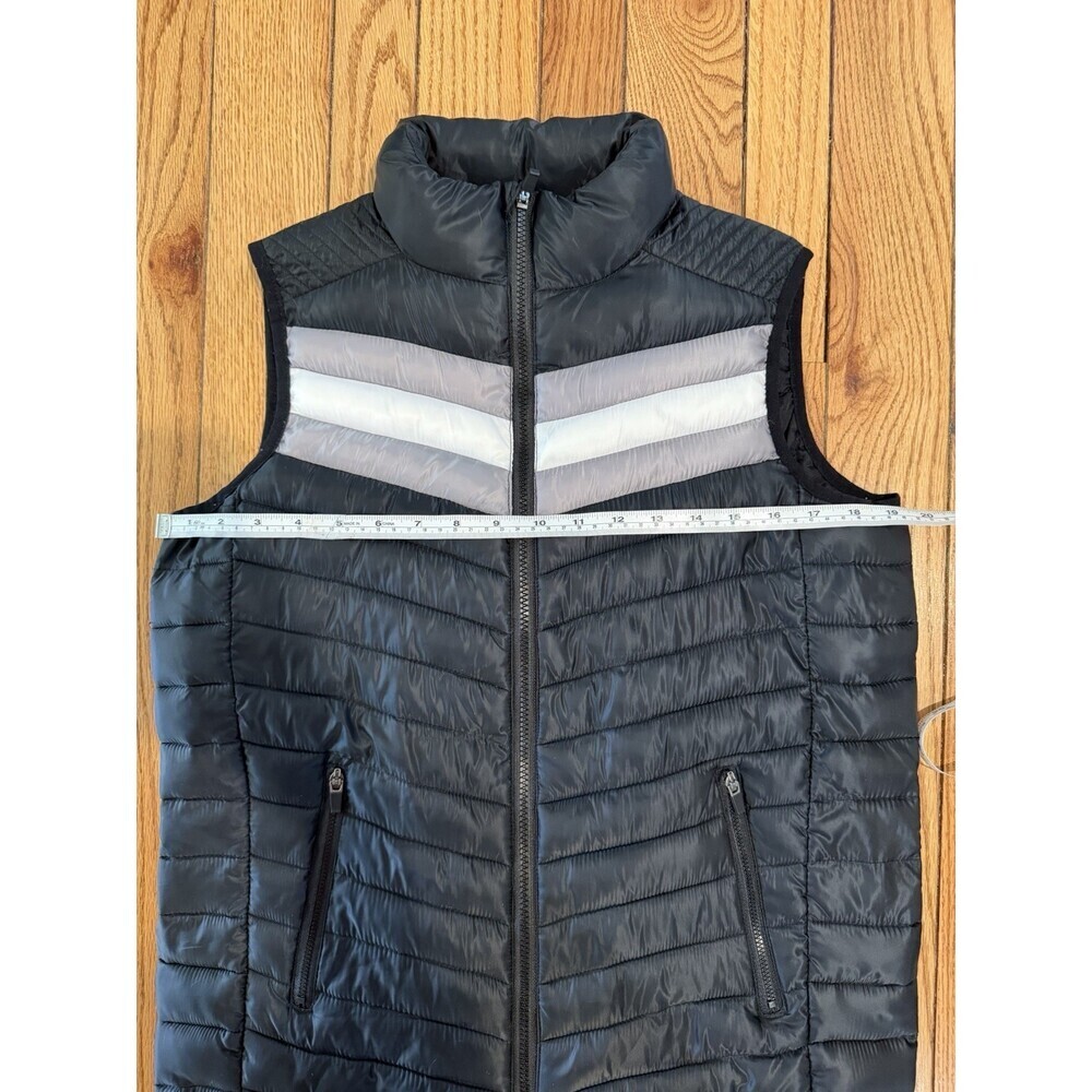 Fabletics Women’s Puffer Vest Medium Black Zip Lightweight Athletic - Picture 7 of 9